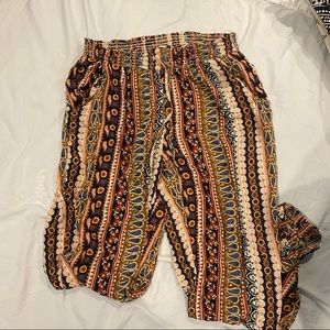 American Eagle Patterned Pants